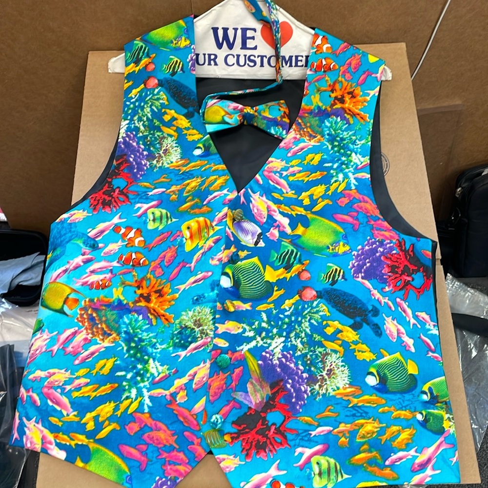 Tropical Coral Reef Vest and Bow Tie New